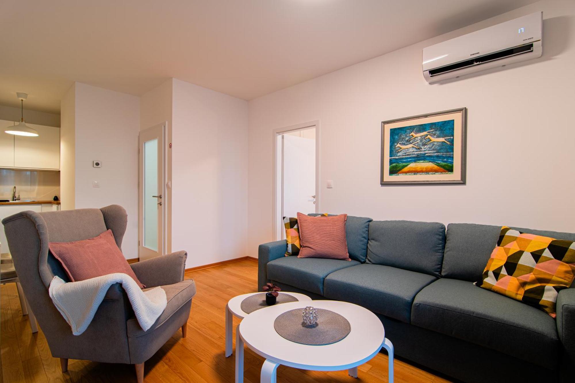 Appartamento Flexible Selfcheckins 107 - - Garage - Loggia - Bedroom Zagabria