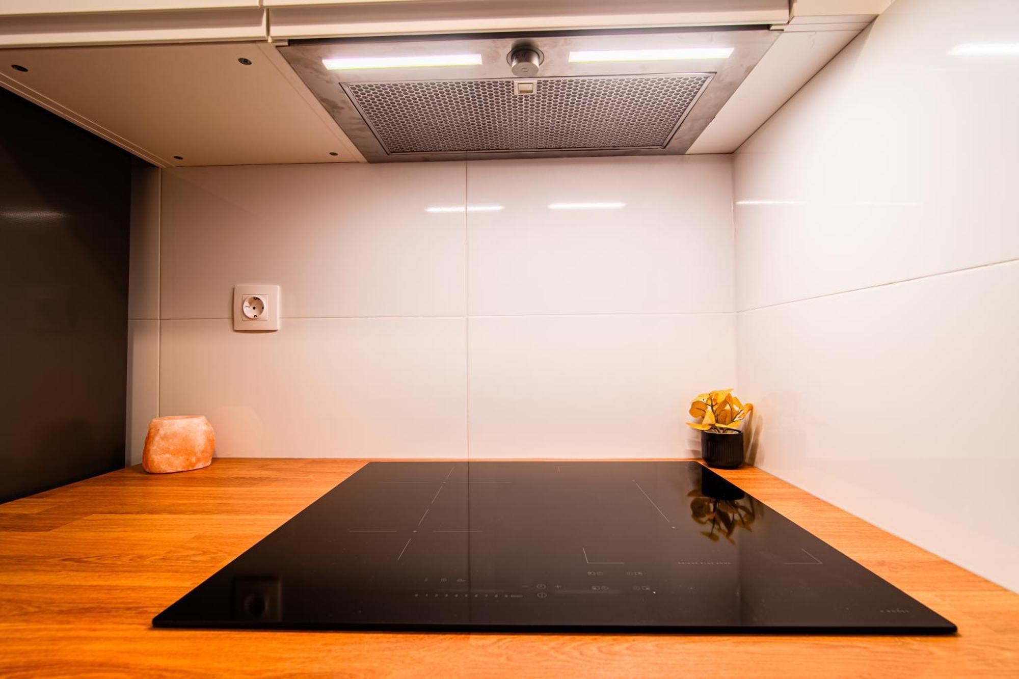 Flexible Selfcheckins 107 - - Garage - Loggia - Bedroom *